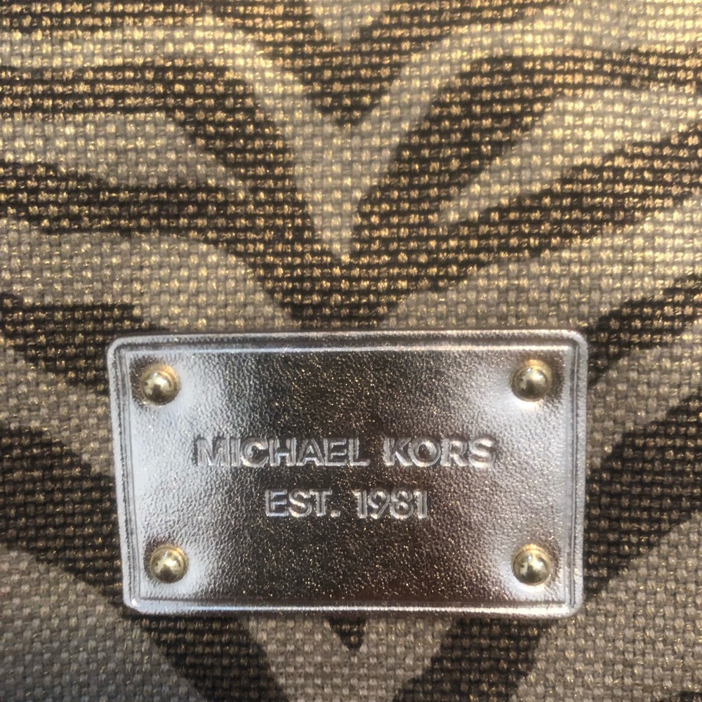 Michael Kors tote